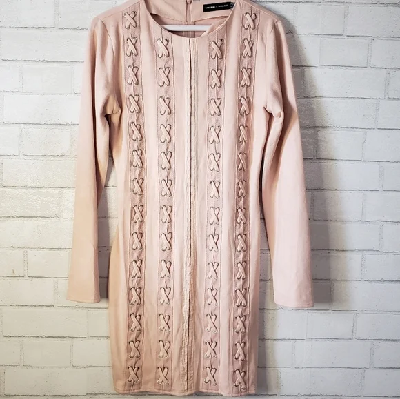 Carli Bybel x Missguided Pink long sleeve mini dress with lace up detail Nwot - Picture 2 of 6